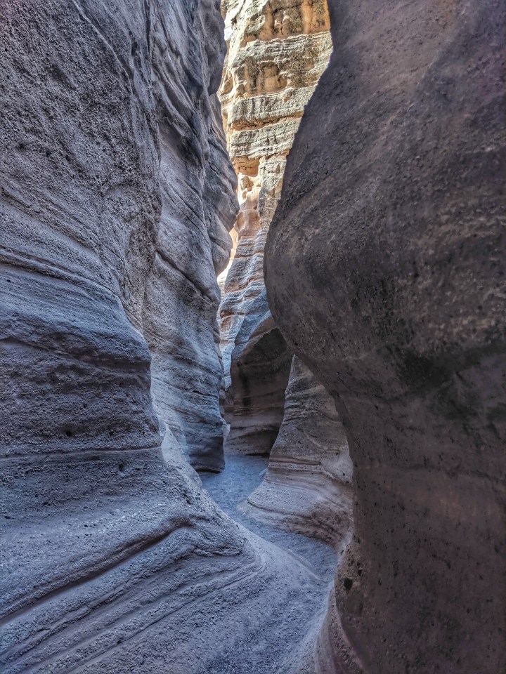slot canyon