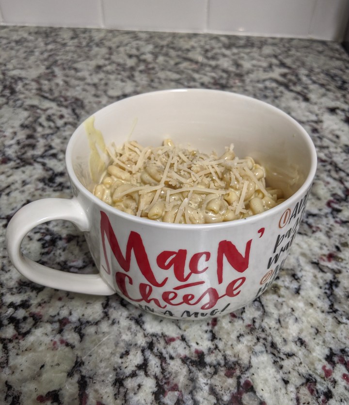 Don't forget to sprinkle some vegan parmesan and eat out of your favorite mac n’ cheese mug.